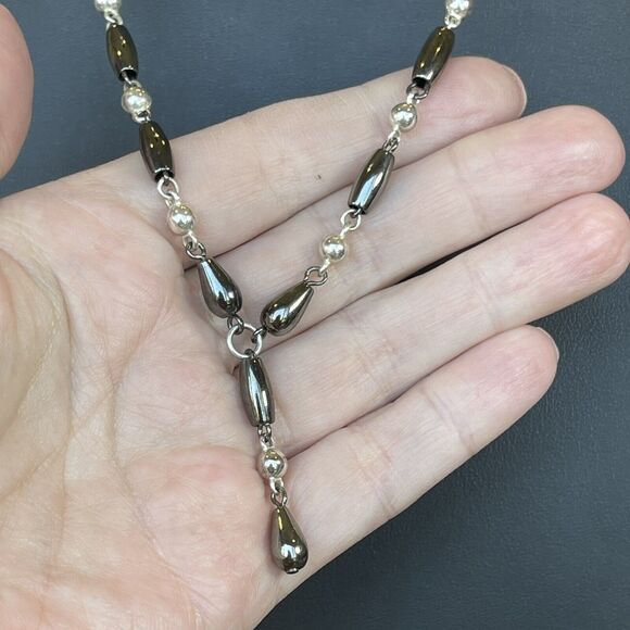 Premier Designs Silver Tone Gray Hematite Bead Y Drop Style Fashion Necklace - Picture 2 of 4